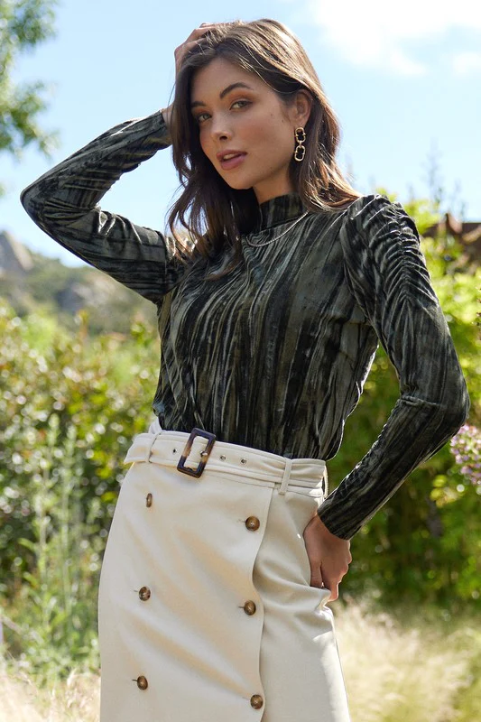 Holy Grail Velvet Top - Image 3