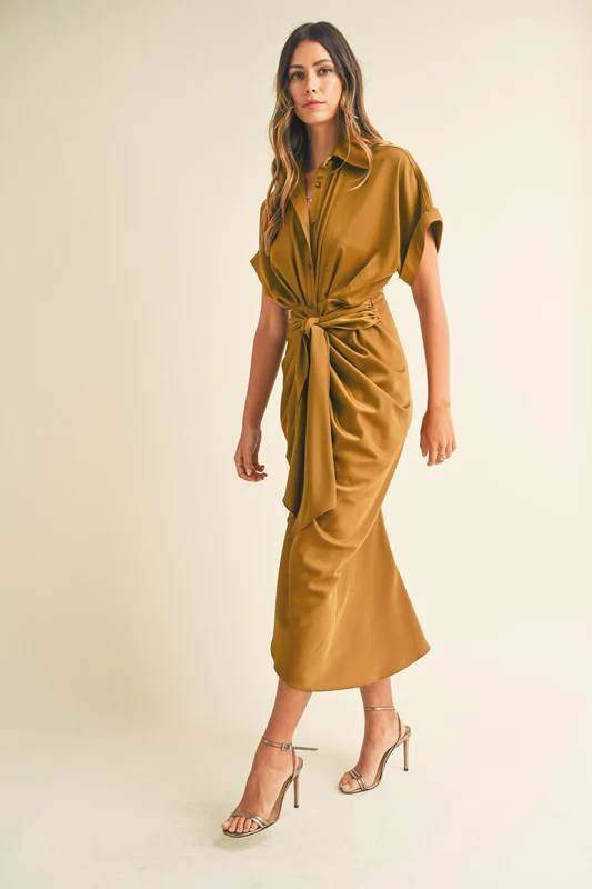 Malibu Dress Satin Short Sleeve - Image 14