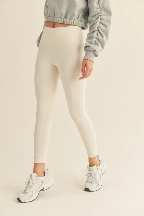 Your Favorite Cream Leggings - Image 7