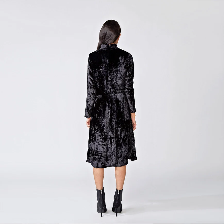 Veronica Velvet Dress - Image 5